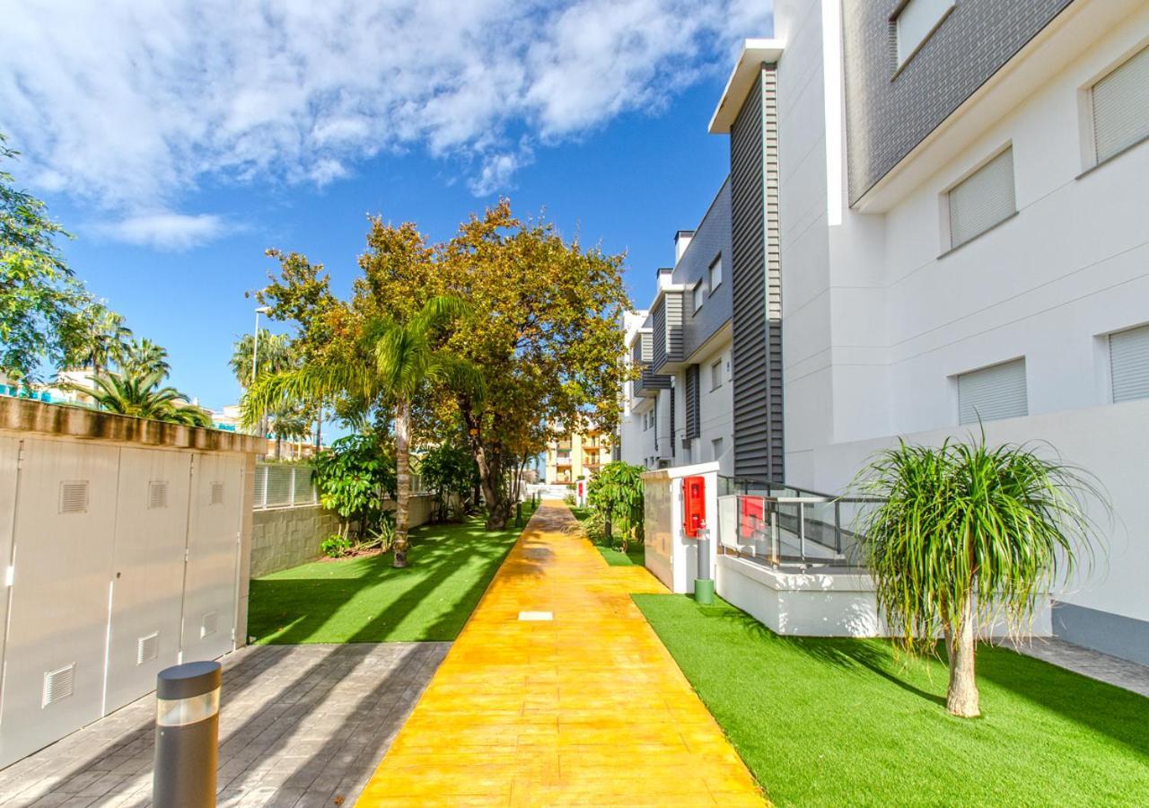 Apartamento Victoria Playa III Con Una Gran Terraza Denia Exterior foto
